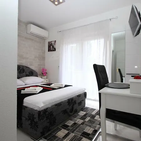 Emmina Bed & Breakfast